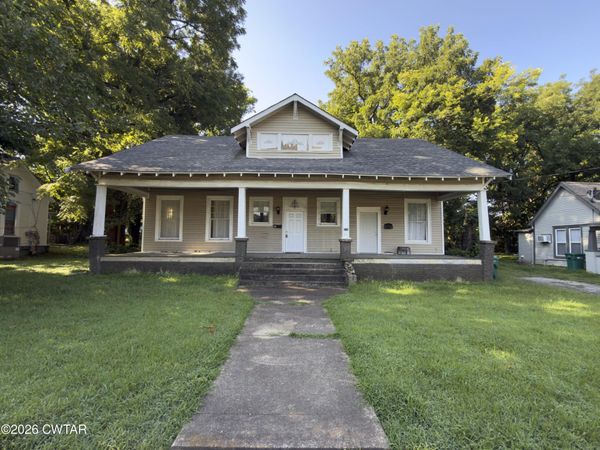 338 W King Street , Jackson, TN 38301