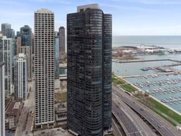 155 N Harbor Drive , Unit 4007, Chicago, IL 60601