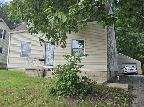 Main Photo