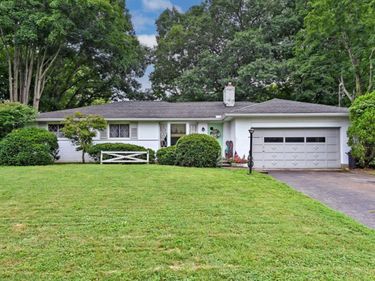 106 Wrenwood Lane, Terrace Park, OH 45174