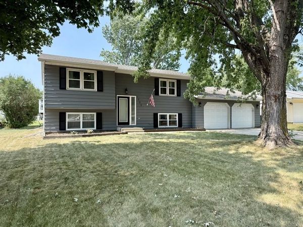 1509 G ave , Milford, IA 51351