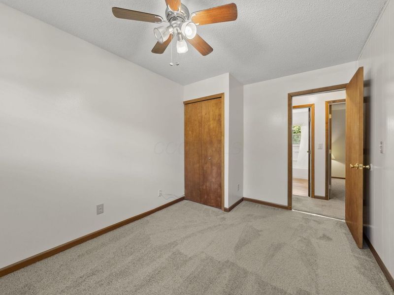 5390 Mountville Avenue, Columbus, OH 43232 Photo 13