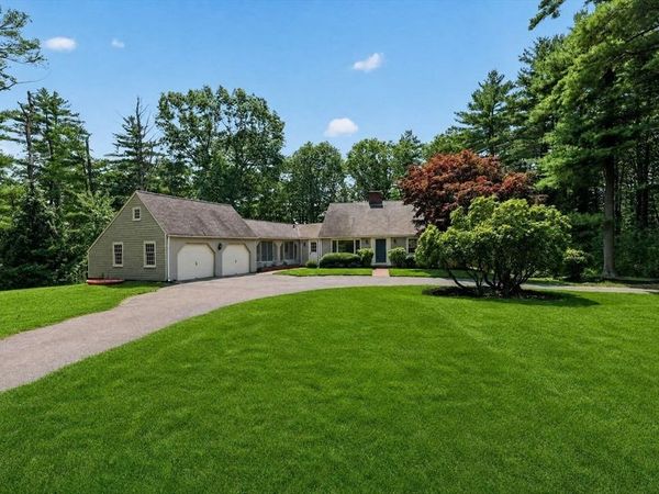33 Bridge Street, Norwell, MA 02061