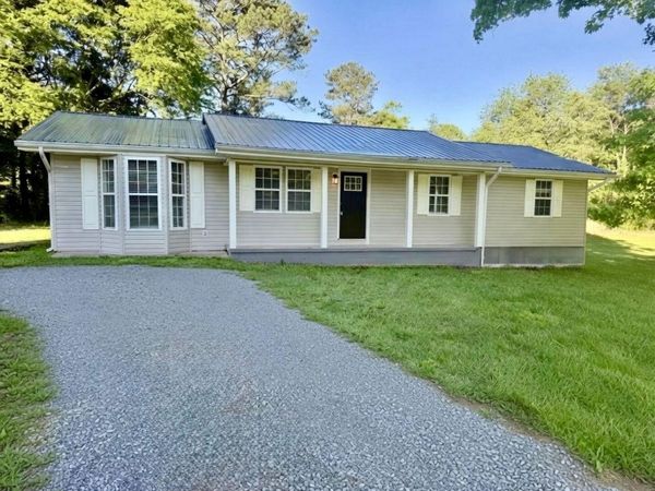 321 Whitmire Circle, Tunnel Hill, GA 30755