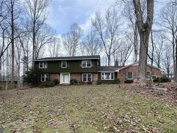 195 Deerfield Road, Bogart, GA 30622