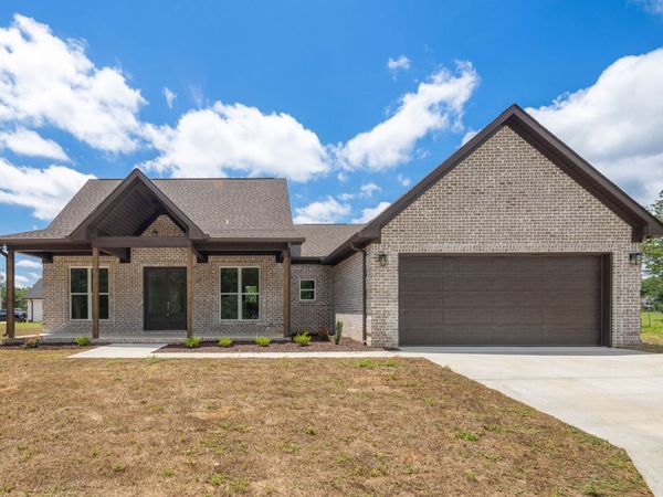 373 Old Power House Road , Lawrenceburg, TN 38464