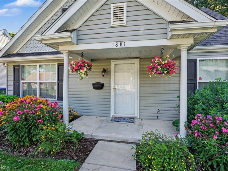 1881 Hanover Street, Cuyahoga Falls, OH 44221 Photo 42