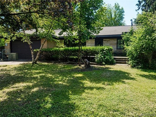 2963 Cloverbank Rd Road , Hamburg, NY 14075