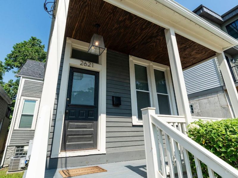 2621 Hackberry Street, Cincinnati, OH 45206 Photo 3
