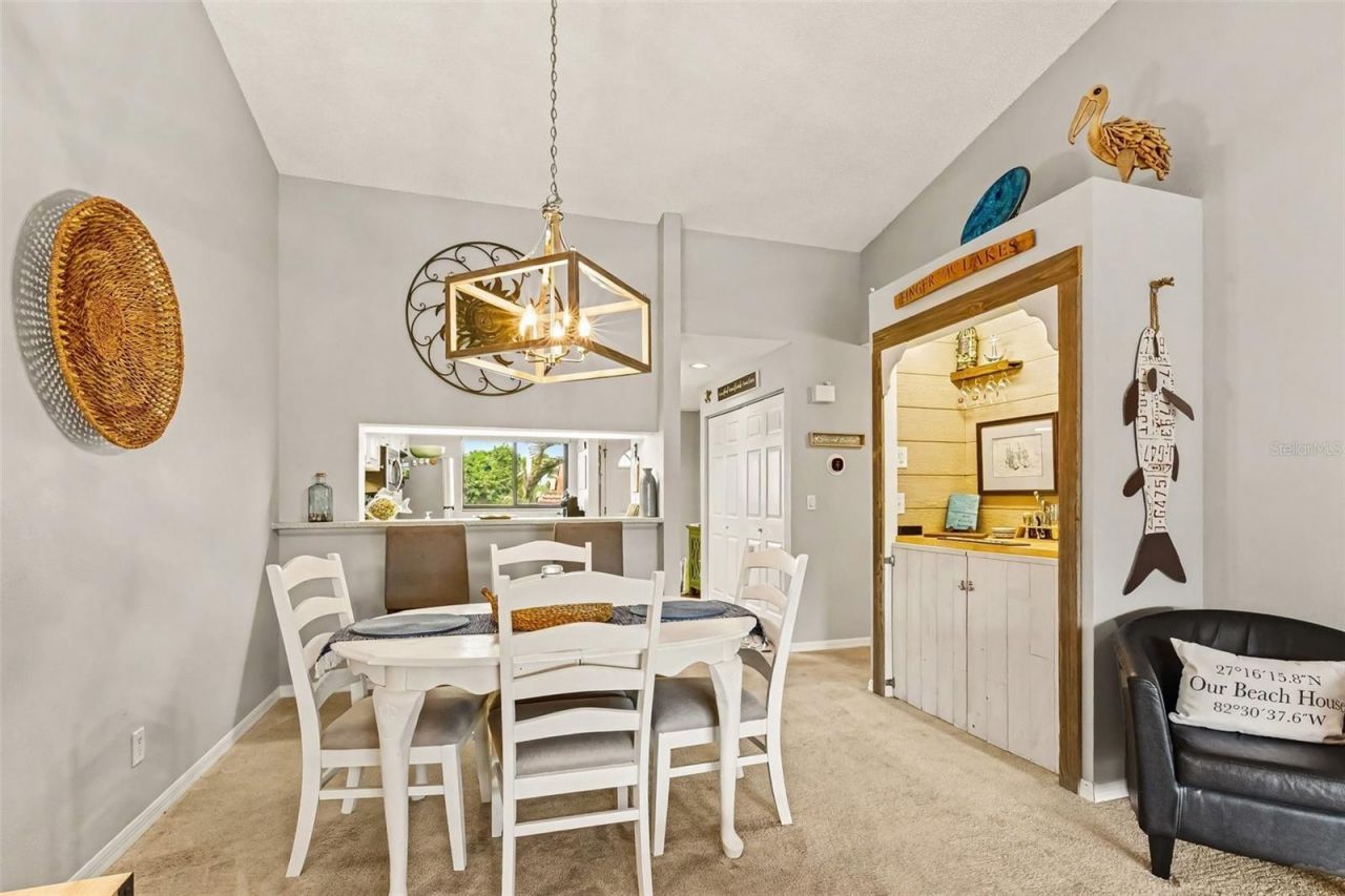 5652 Ashton Lake Drive, Unit 5652, Sarasota, FL 34231 Photo