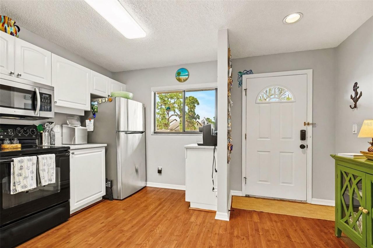 5652 Ashton Lake Drive, Unit 5652, Sarasota, FL 34231 Photo