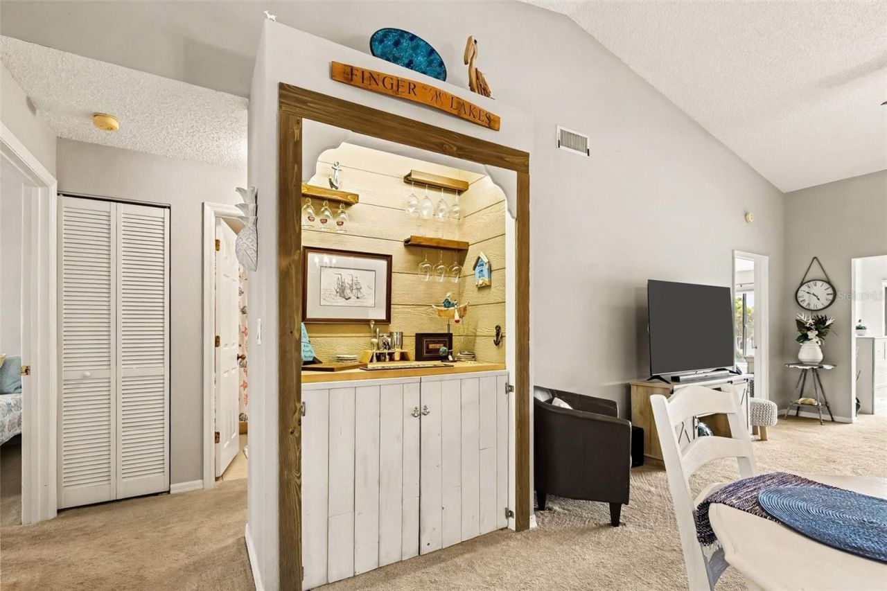 5652 Ashton Lake Drive, Unit 5652, Sarasota, FL 34231 Photo