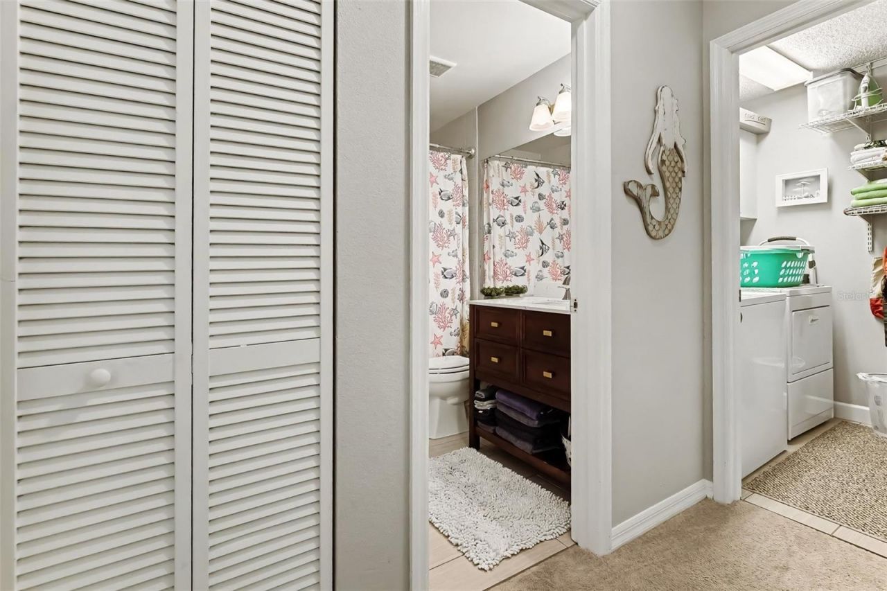 5652 Ashton Lake Drive, Unit 5652, Sarasota, FL 34231 Photo