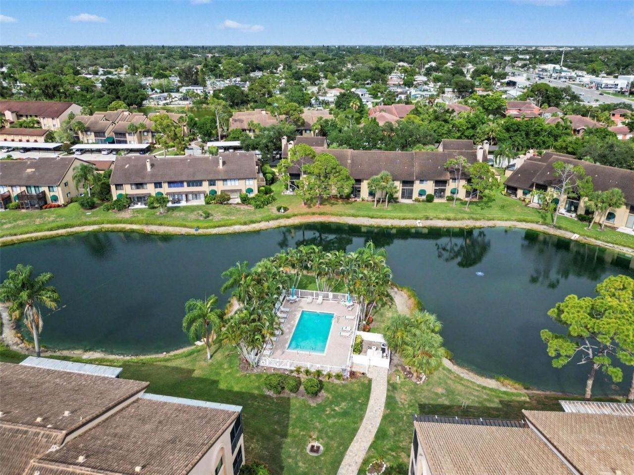 5652 Ashton Lake Drive, Unit 5652, Sarasota, FL 34231 Photo