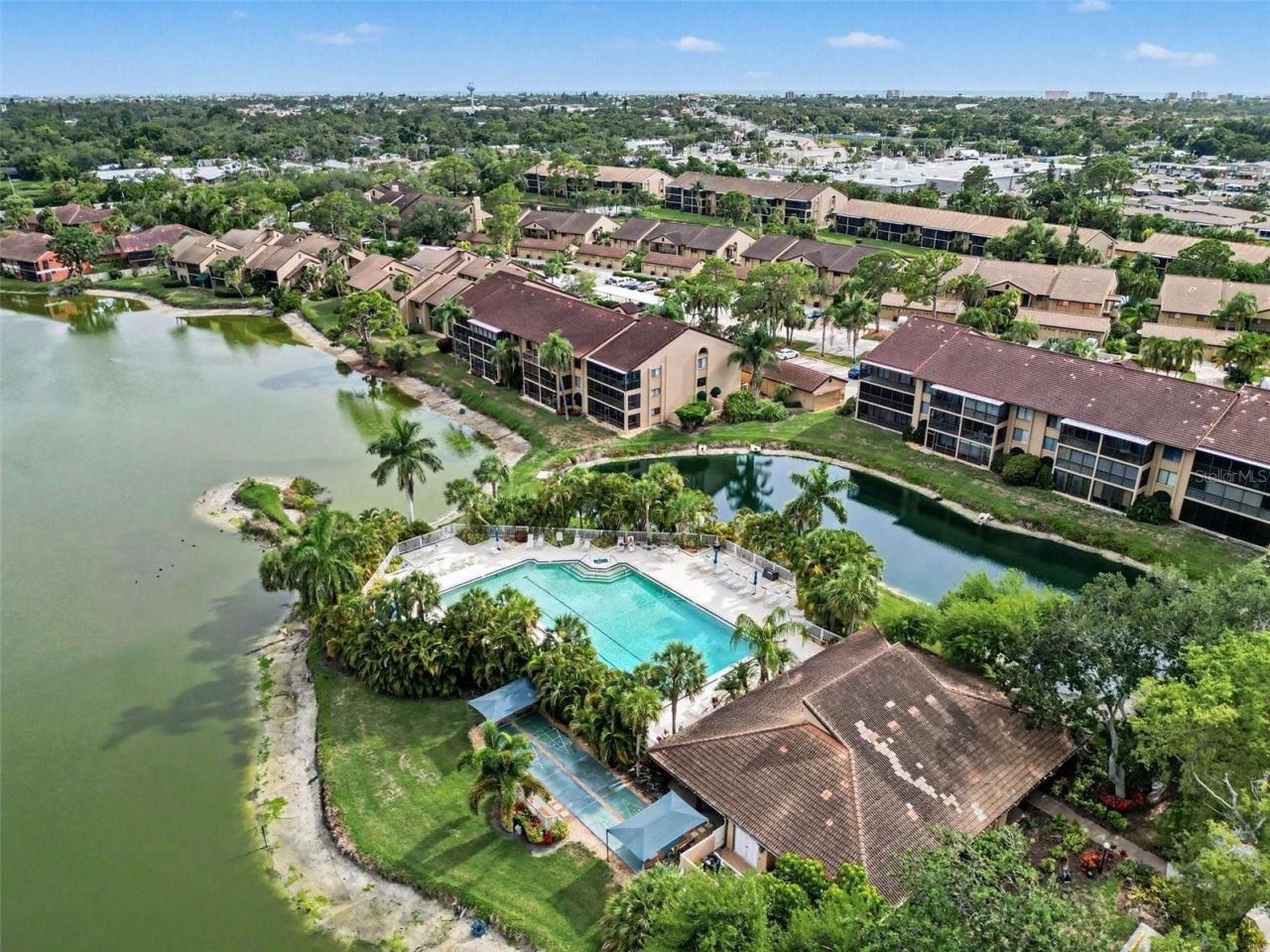 5652 Ashton Lake Drive, Unit 5652, Sarasota, FL 34231 Photo