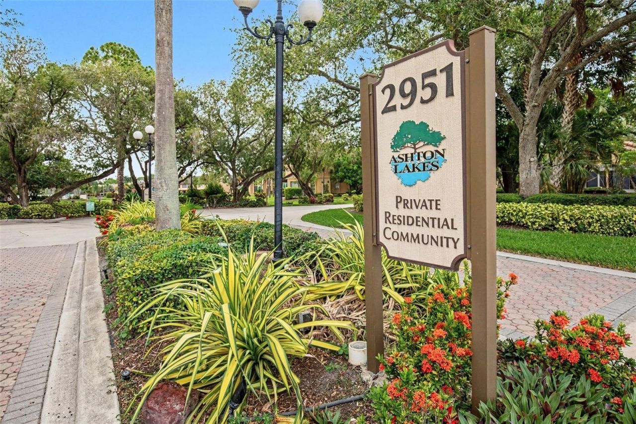 5652 Ashton Lake Drive, Unit 5652, Sarasota, FL 34231 Photo