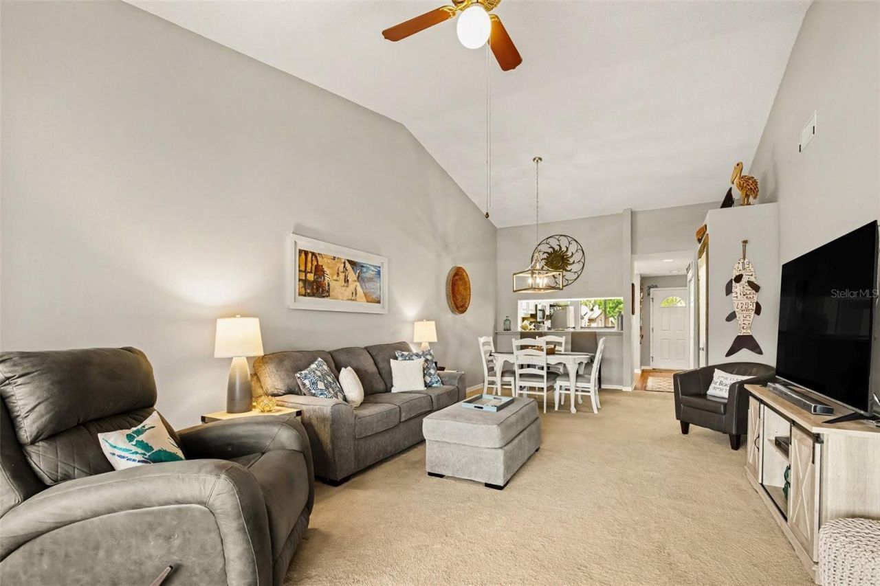 5652 Ashton Lake Drive, Unit 5652, Sarasota, FL 34231 Photo