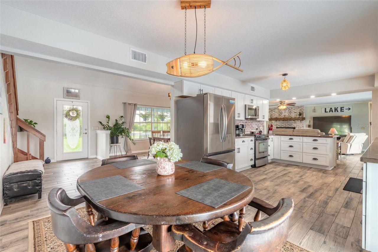 2018 Montero Circle, Deltona, FL 32738 Photo