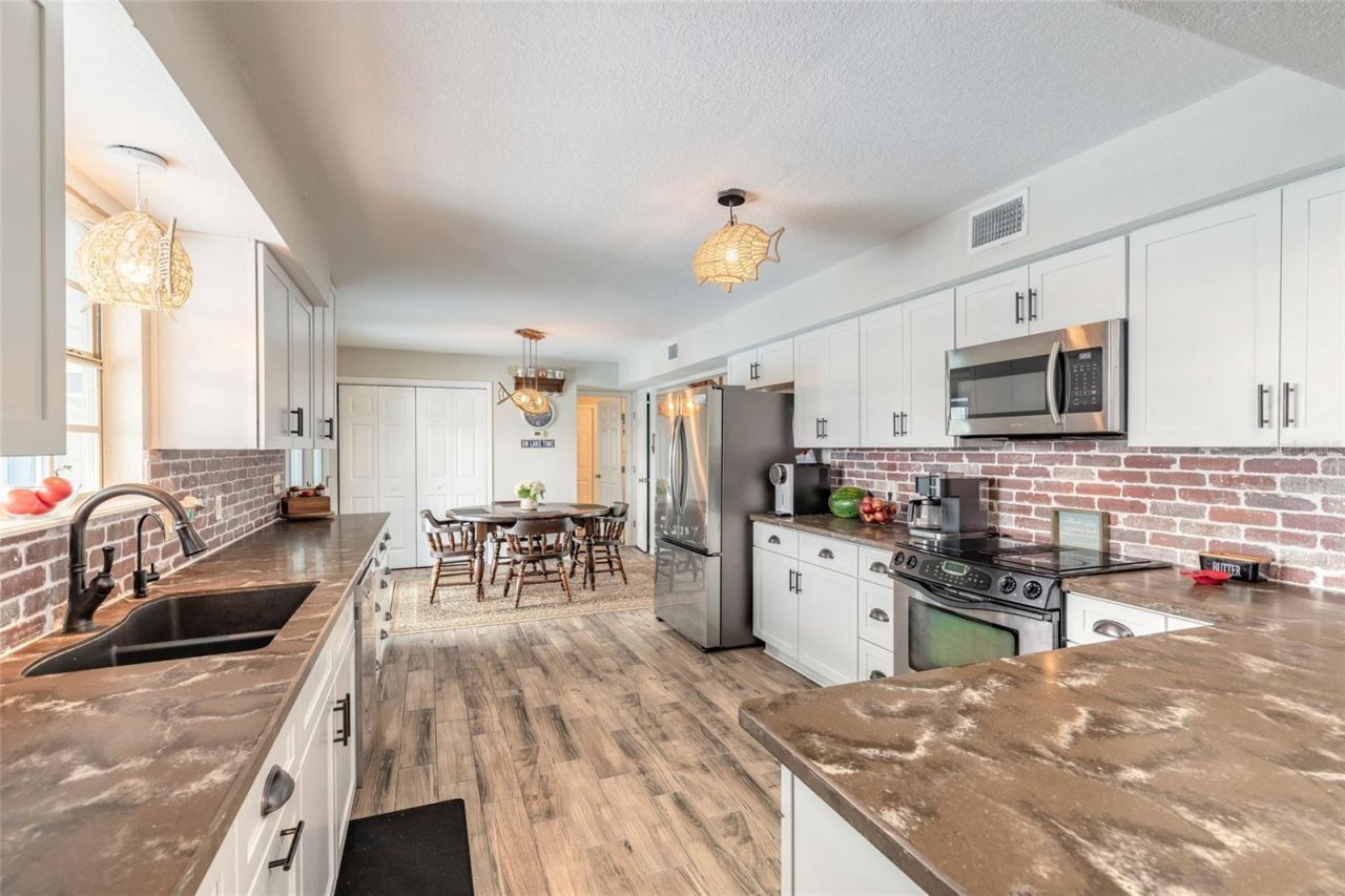 2018 Montero Circle, Deltona, FL 32738 Photo