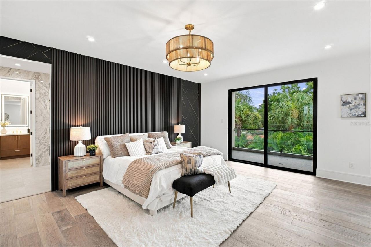 1076 Snell Isle Boulevard Ne, Saint Petersburg, FL 33704 Photo