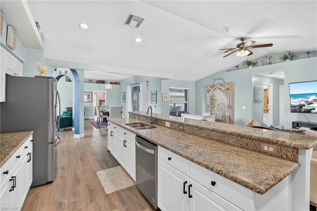 775 Arundel Cir, Fort Myers, FL 33913 Photo
