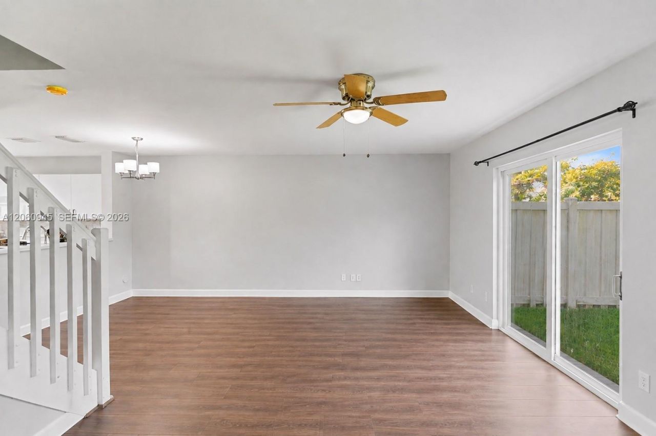 634 NW 208th Dr , Pembroke Pines, FL 33029 Photo
