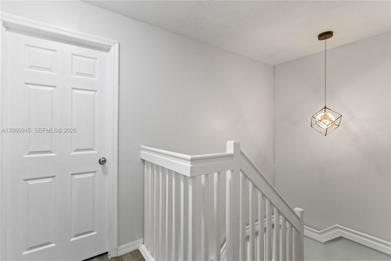 634 NW 208th Dr , Pembroke Pines, FL 33029 Photo