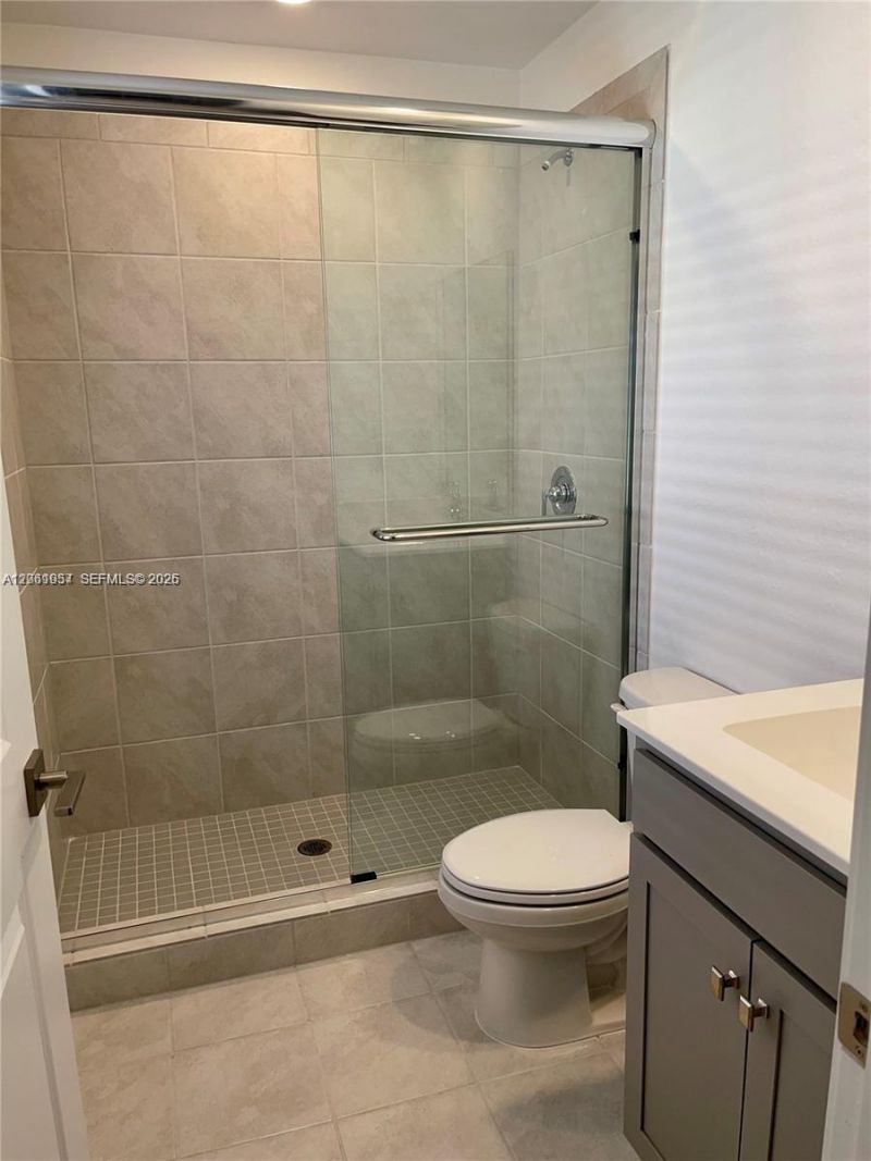 2435 SE 11th St , Homestead, FL 33035 Photo