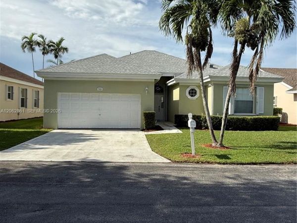2435 SE 7th Pl , Unit 2435, Homestead, FL 33033