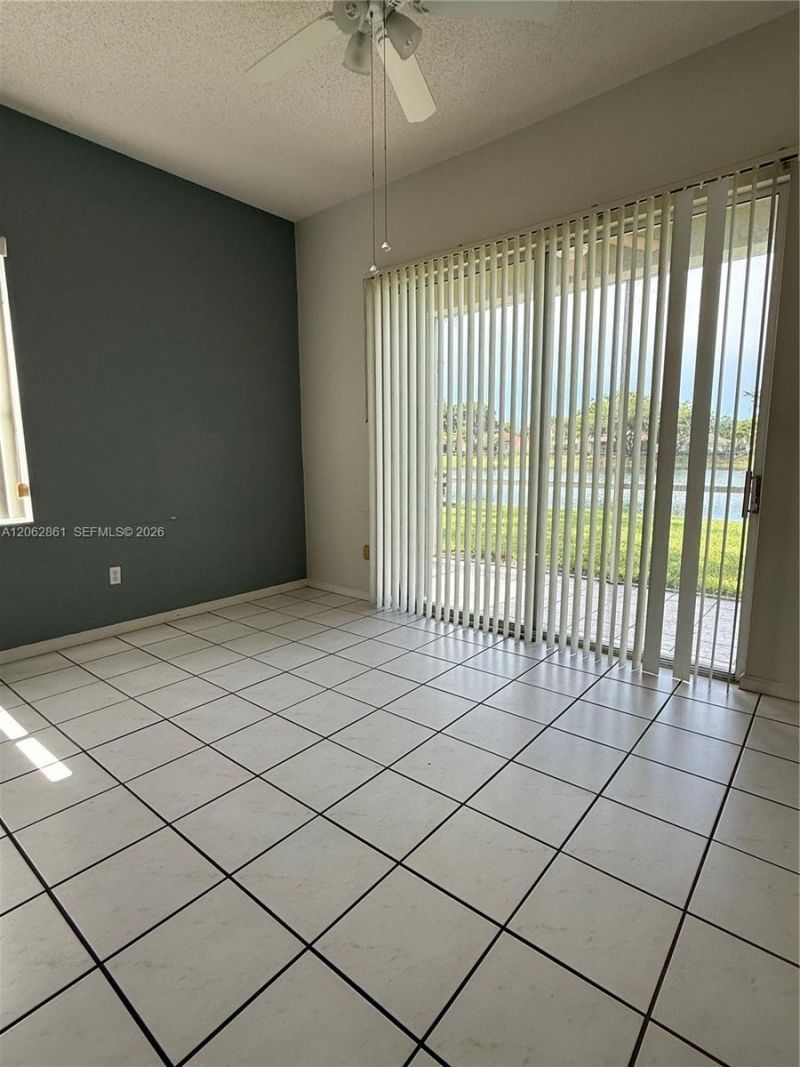 2435 SE 7th Pl, Unit 2435, Homestead, FL 33033 Photo