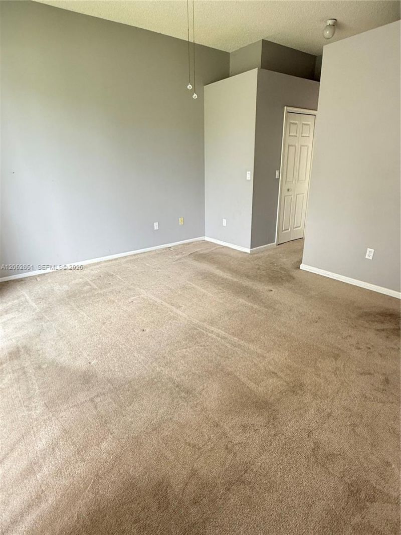 2435 SE 7th Pl, Unit 2435, Homestead, FL 33033 Photo