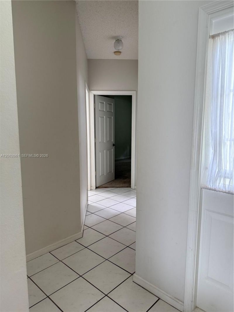 2435 SE 7th Pl, Unit 2435, Homestead, FL 33033 Photo