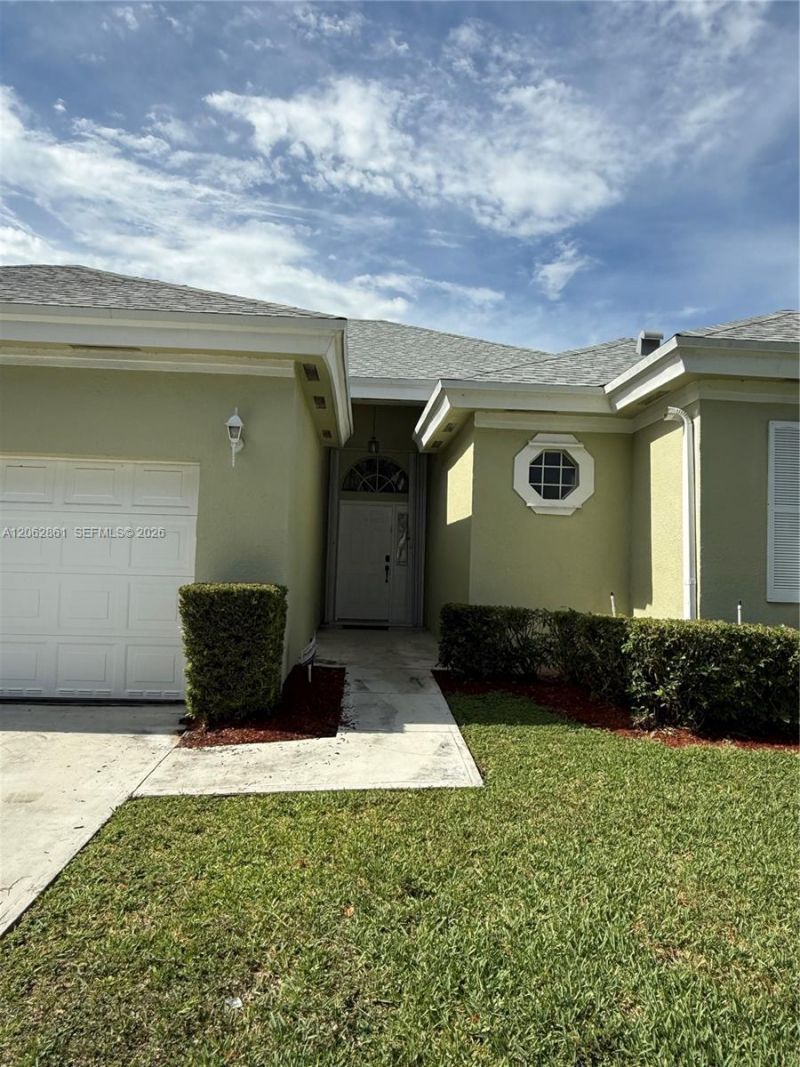 2435 SE 7th Pl, Unit 2435, Homestead, FL 33033 Photo