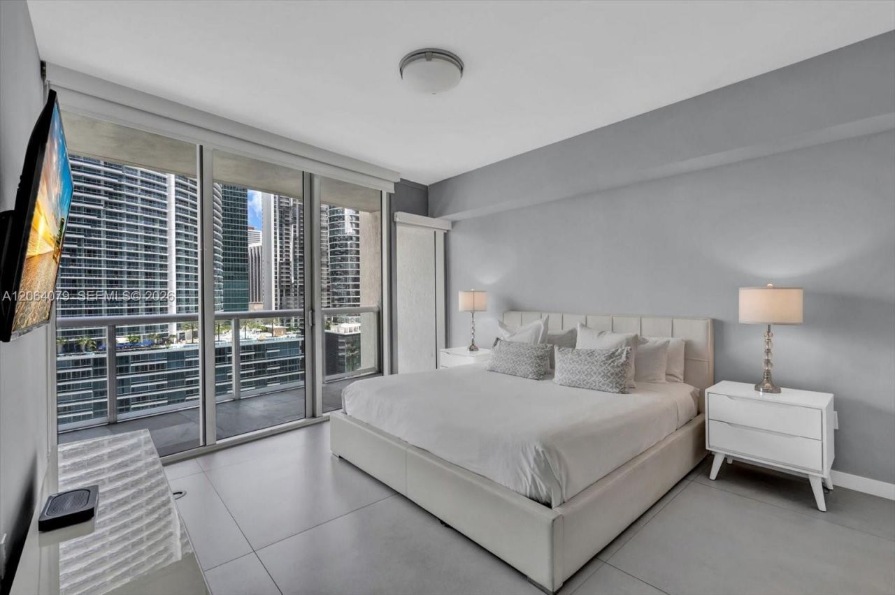 485 Brickell Ave , Unit 2103, Miami, FL 33131 Photo