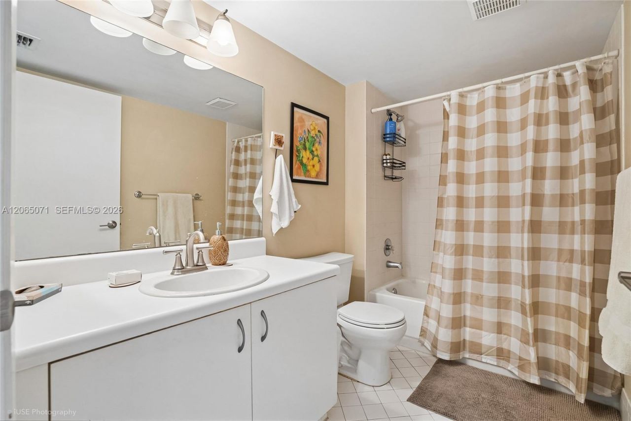 900 SW 142nd Ave , Unit 301L, Pembroke Pines, FL 33027 Photo