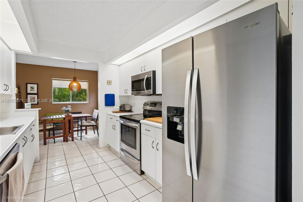 900 SW 142nd Ave , Unit 301L, Pembroke Pines, FL 33027 Photo