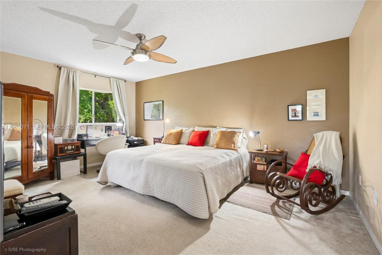 900 SW 142nd Ave , Unit 301L, Pembroke Pines, FL 33027 Photo