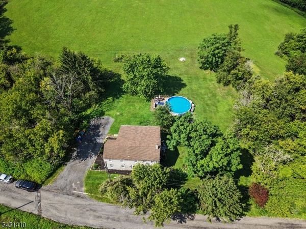 54 Lanning Road, Frelinghuysen, NJ 07825