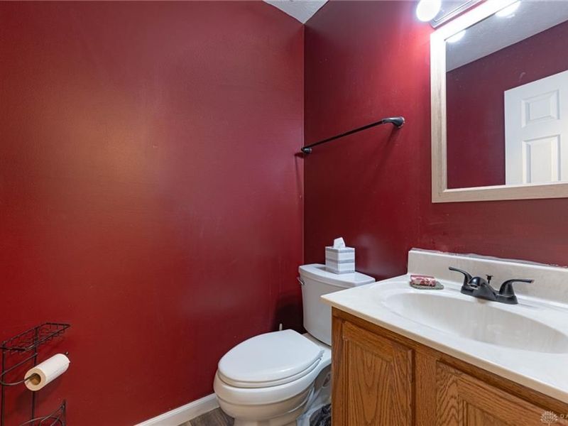 592 Sherman Drive, Franklin, OH 45005 Photo 14