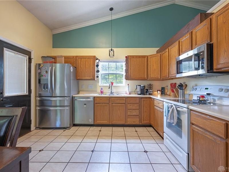 592 Sherman Drive, Franklin, OH 45005 Photo 7