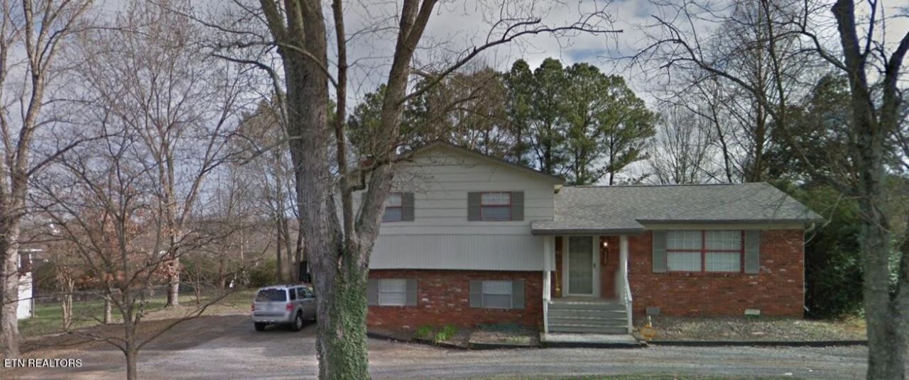 136 Farlow Drive , Knoxville, TN 37934 Main Photo
