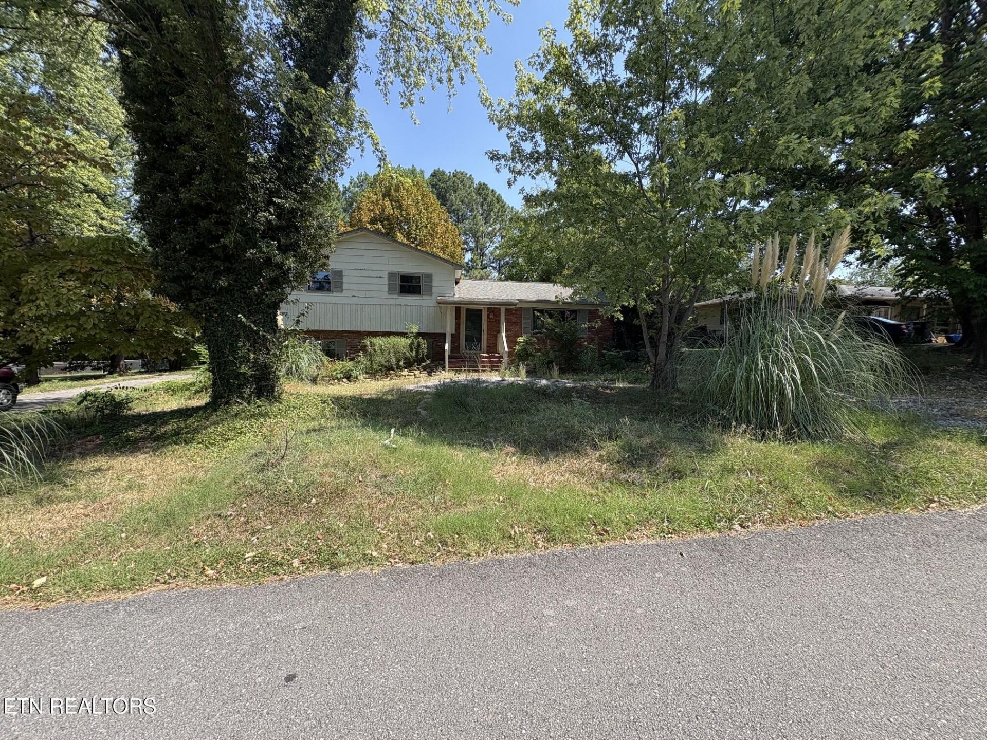 136 Farlow Drive , Knoxville, TN 37934 Main Photo