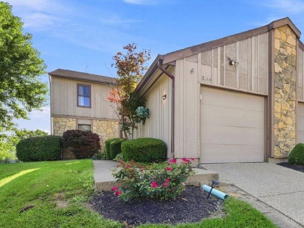 5244 Pros Drive, West Chester, OH 45069