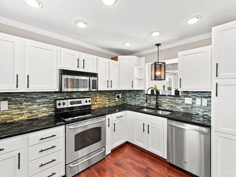 5244 Pros Drive, West Chester, OH 45069 Photo 13