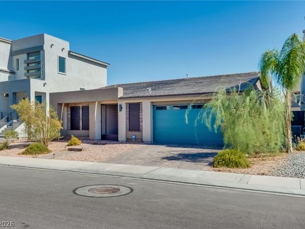 7177 W Camero Avenue, Las Vegas, NV 89113