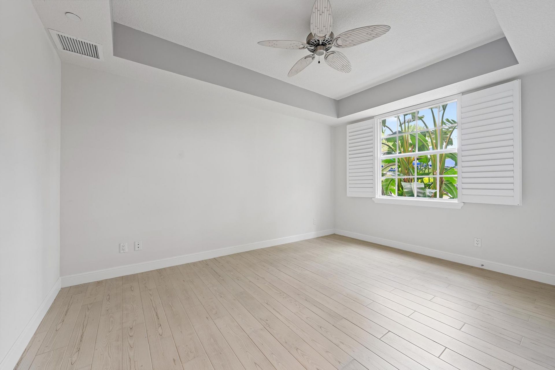 411 Bay Colony Drive N, Juno Beach, FL 33408 Photo