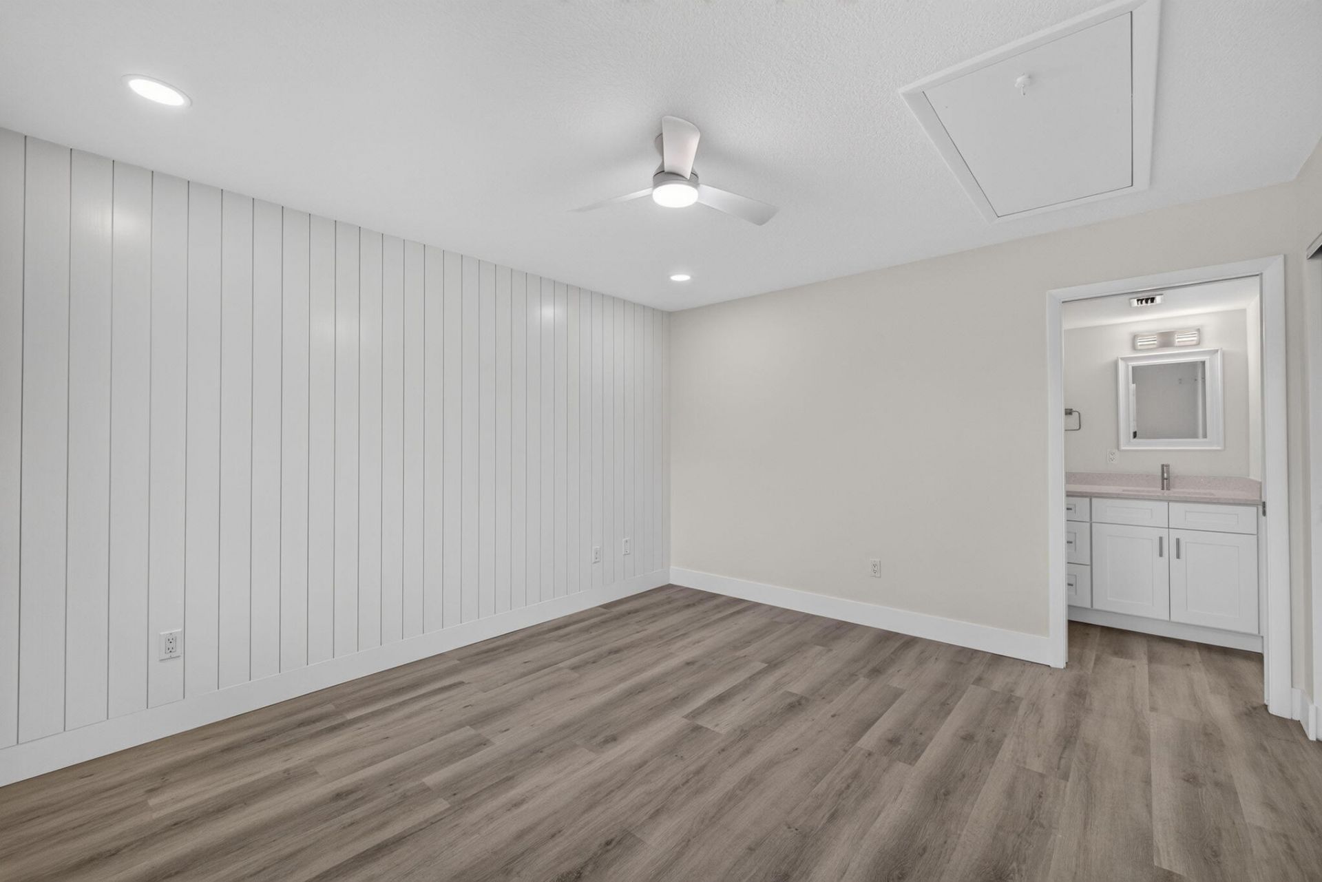 1600 NE Dixie Highway, Unit 10-205, Jensen Beach, FL 34957 Photo