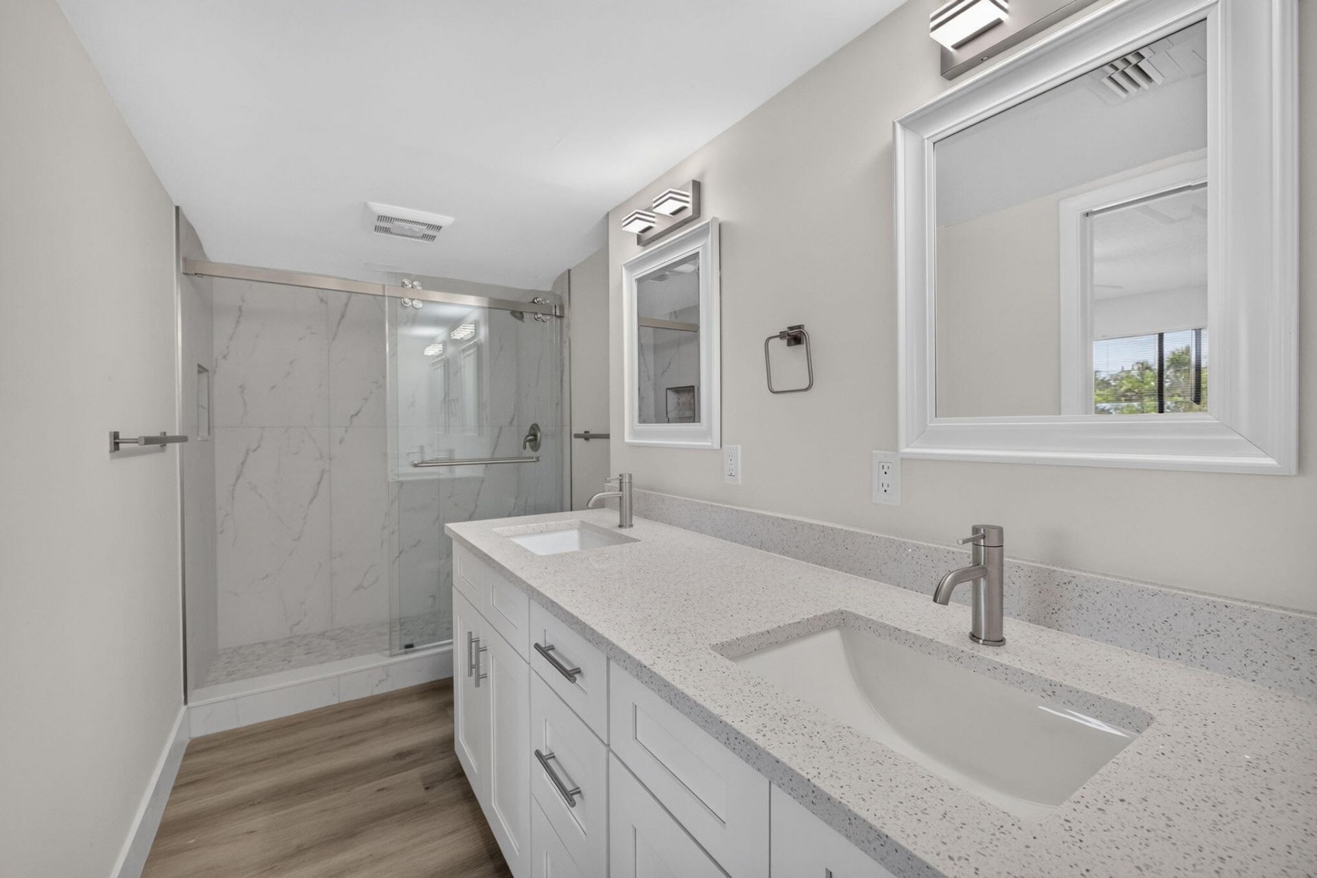 1600 NE Dixie Highway, Unit 10-205, Jensen Beach, FL 34957 Photo