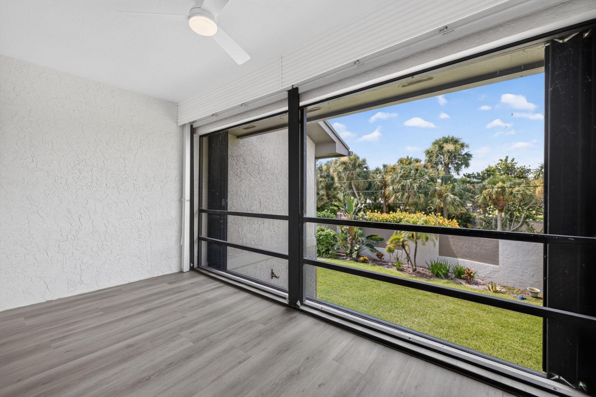 1600 NE Dixie Highway, Unit 10-205, Jensen Beach, FL 34957 Photo