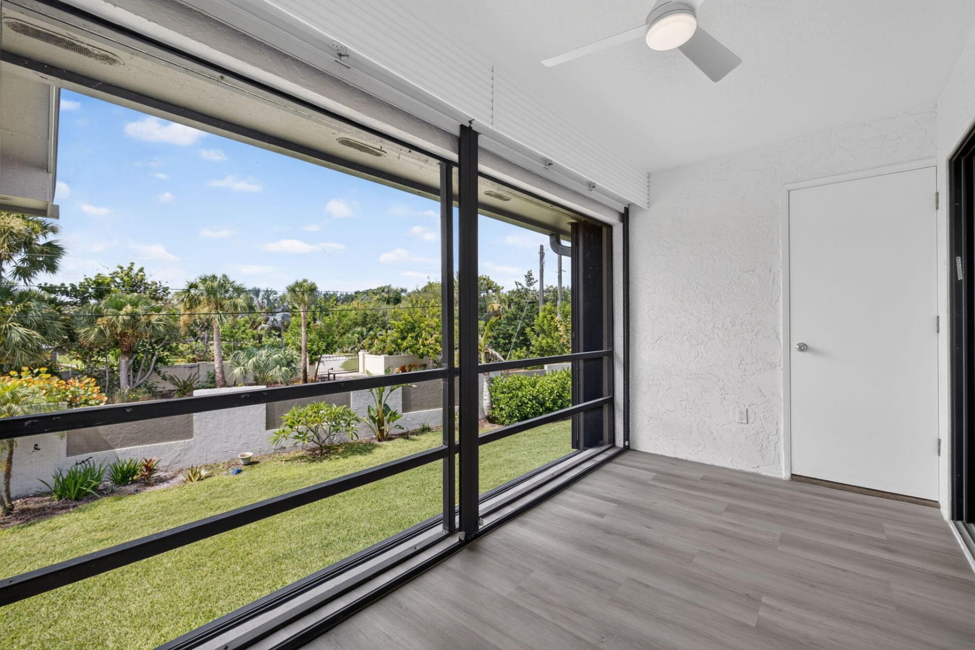 1600 NE Dixie Highway, Unit 10-205, Jensen Beach, FL 34957 Photo